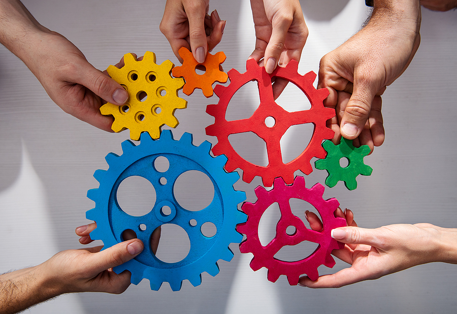 Connecting pieces of gears to show Sage 100 add-ons and Acumatica integrated solutions