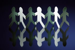 Paper chain isolated on the blue background, Sage HRMS premium